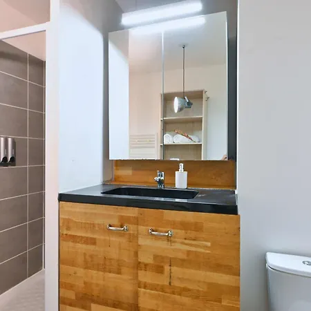 Appt T2 En Rez-de-jardin, Au Calme, A 2mn Tram ! Διαμέρισμα Castelnau-le-Lez