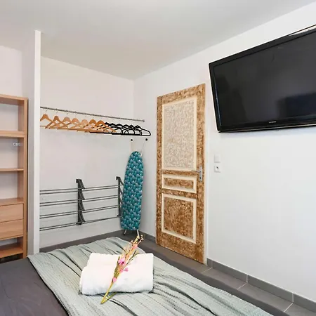 Διαμέρισμα Appt T2 En Rez-de-jardin, Au Calme, A 2mn Tram ! Castelnau-le-Lez