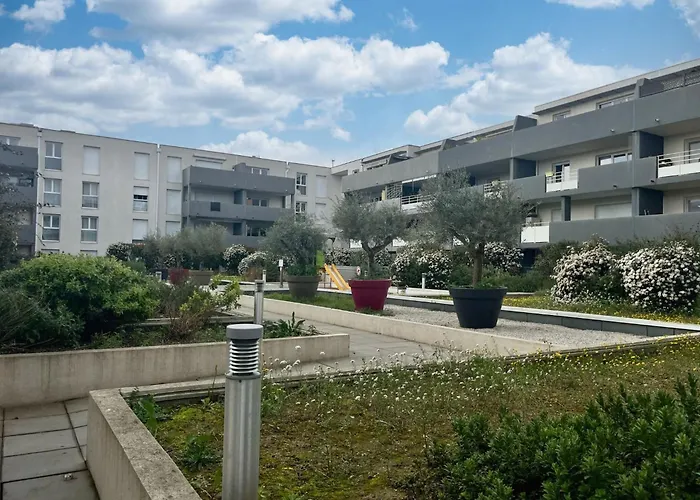 Διαμέρισμα Appt T2 En Rez-de-jardin, Au Calme, A 2mn Tram ! Castelnau-le-Lez