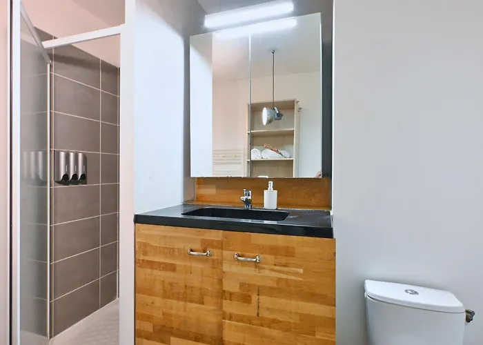 Appt T2 En Rez-de-jardin, Au Calme, A 2mn Tram ! Διαμέρισμα Castelnau-le-Lez